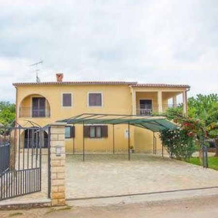 פורץ Apartments Josipa מראה חיצוני תמונה