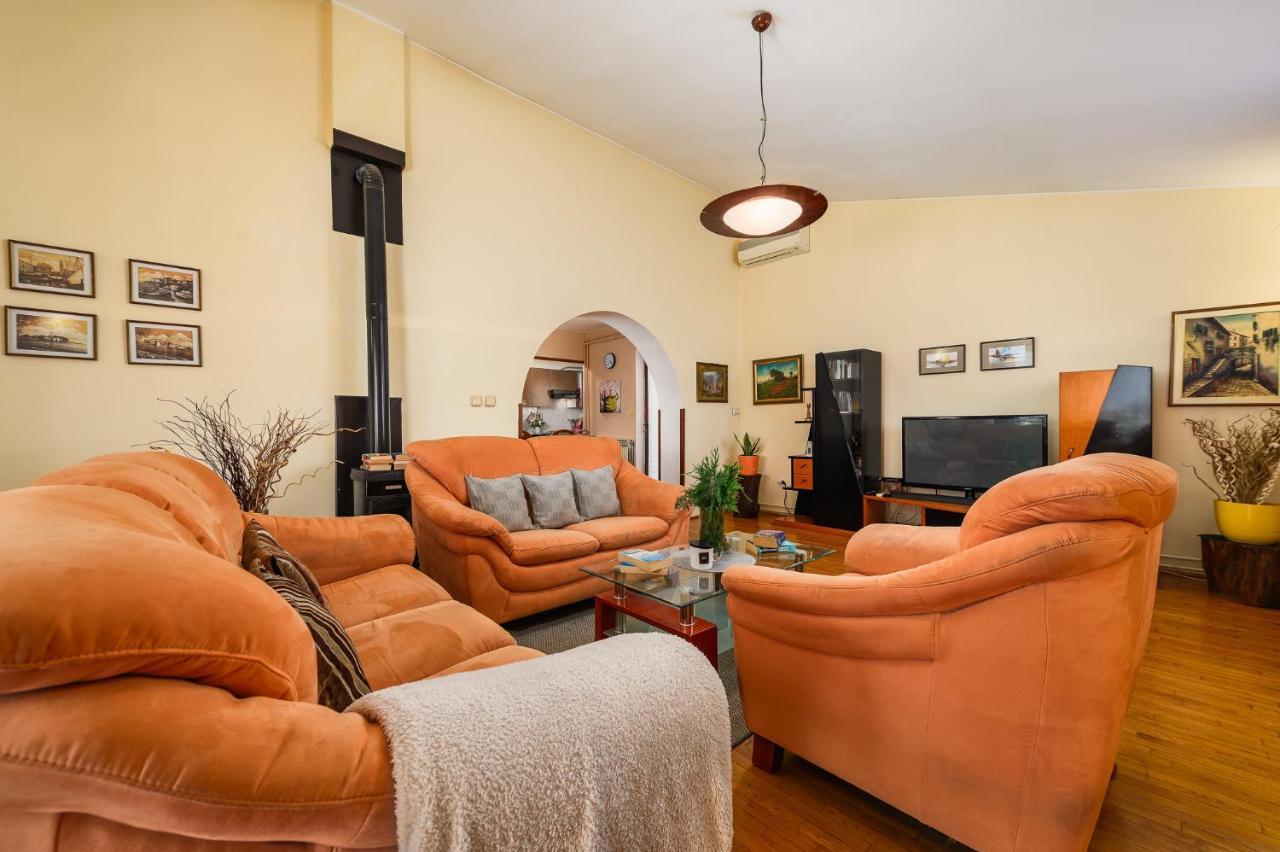 פורץ Apartments Josipa מראה חיצוני תמונה