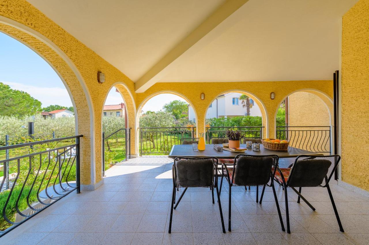 פורץ Apartments Josipa מראה חיצוני תמונה
