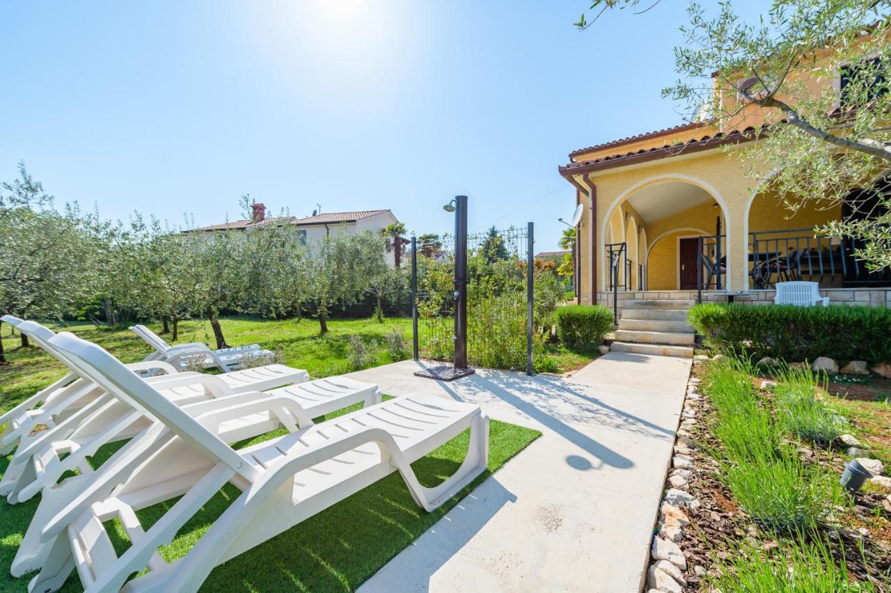 פורץ Apartments Josipa מראה חיצוני תמונה