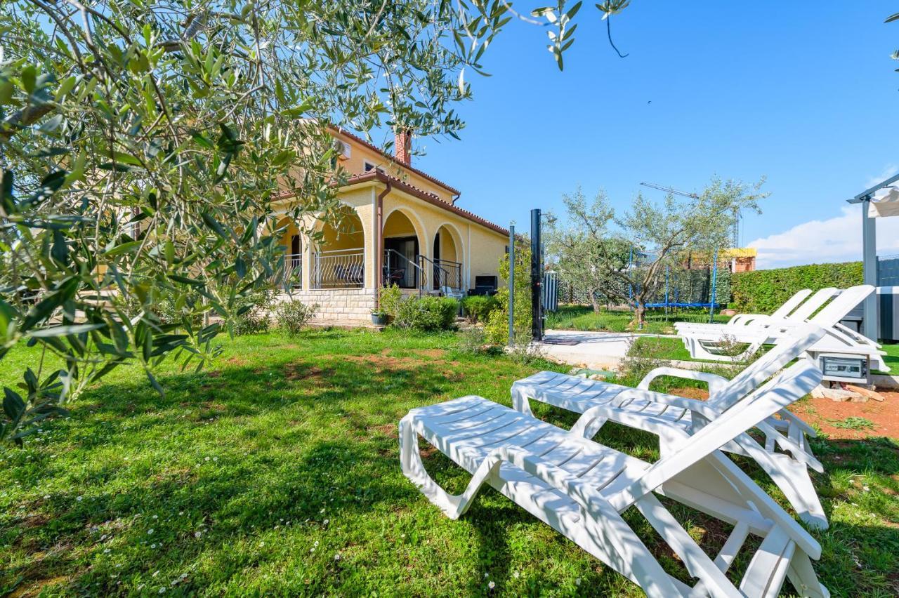 פורץ Apartments Josipa מראה חיצוני תמונה