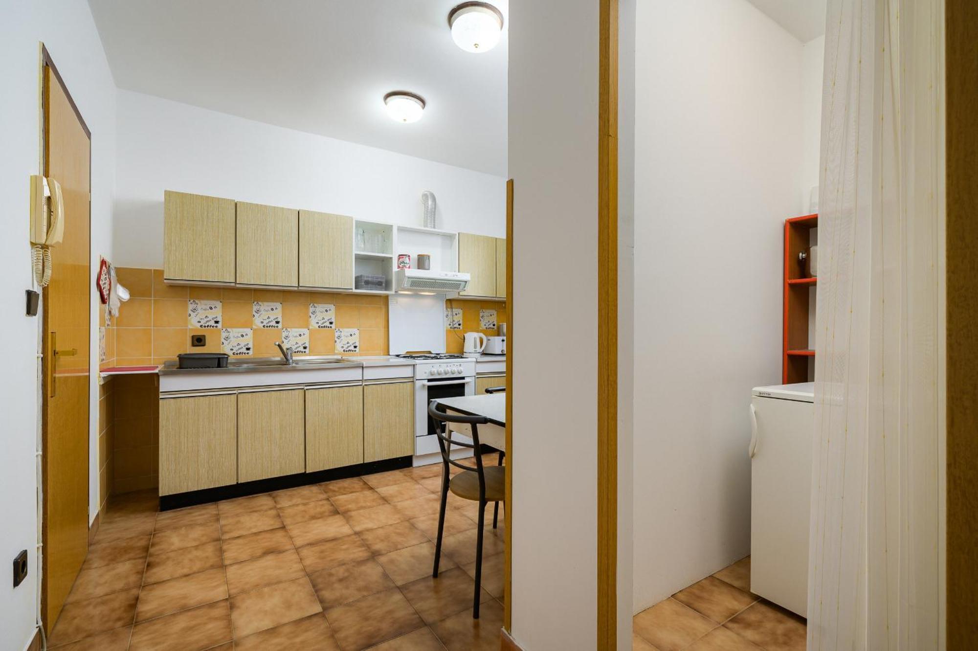 פורץ Apartments Josipa מראה חיצוני תמונה